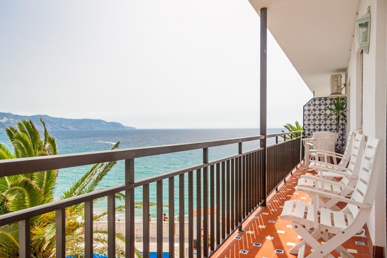 Carabeo Rocamar Nerja Apartment Ngoại thất bức ảnh