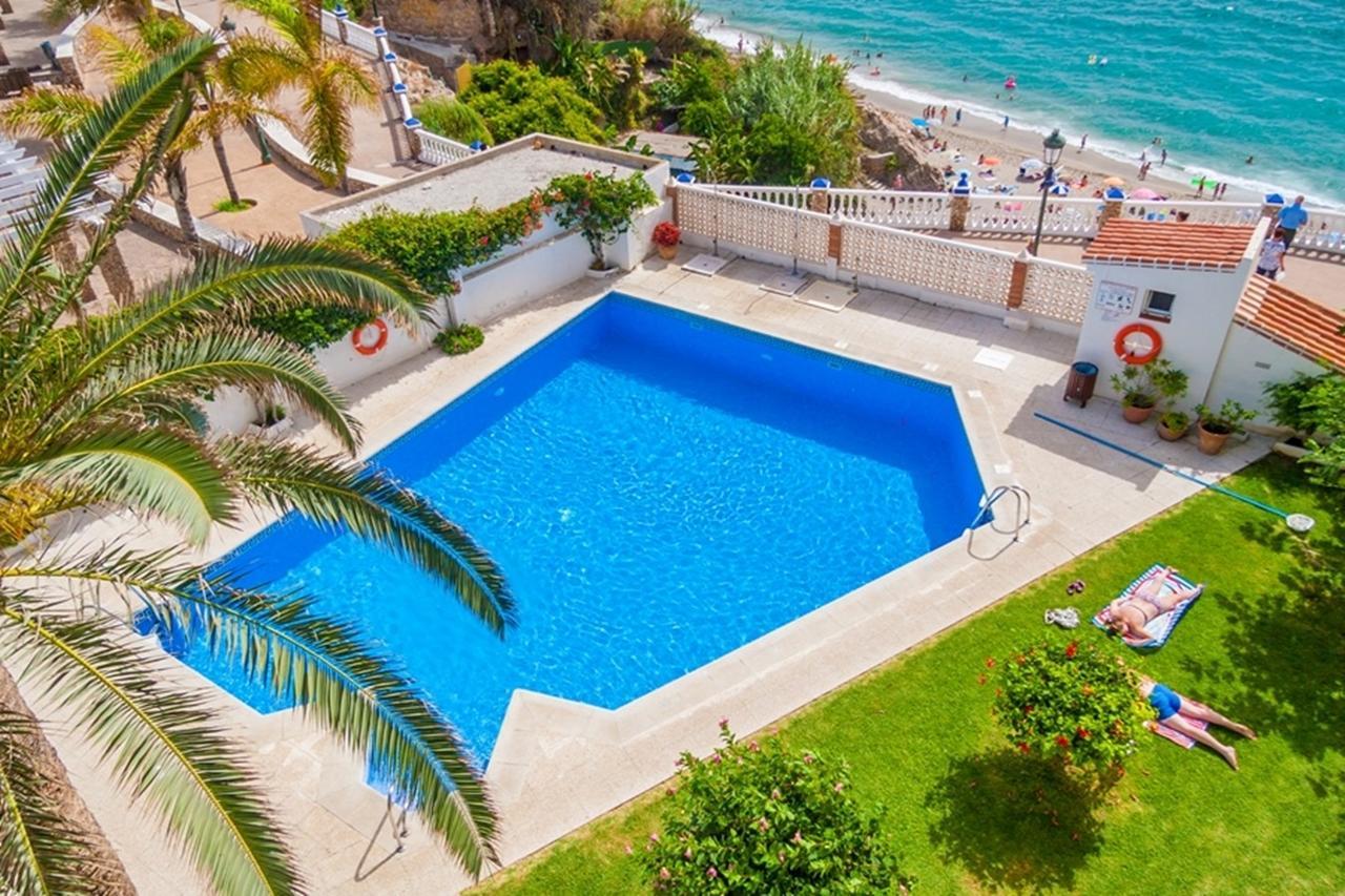 Carabeo Rocamar Nerja Apartment Ngoại thất bức ảnh