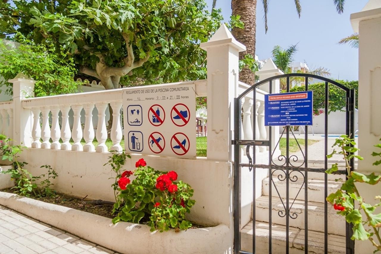 Carabeo Rocamar Nerja Apartment Ngoại thất bức ảnh